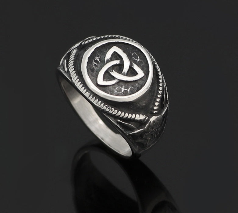 Domineering vintage ring men jewelry