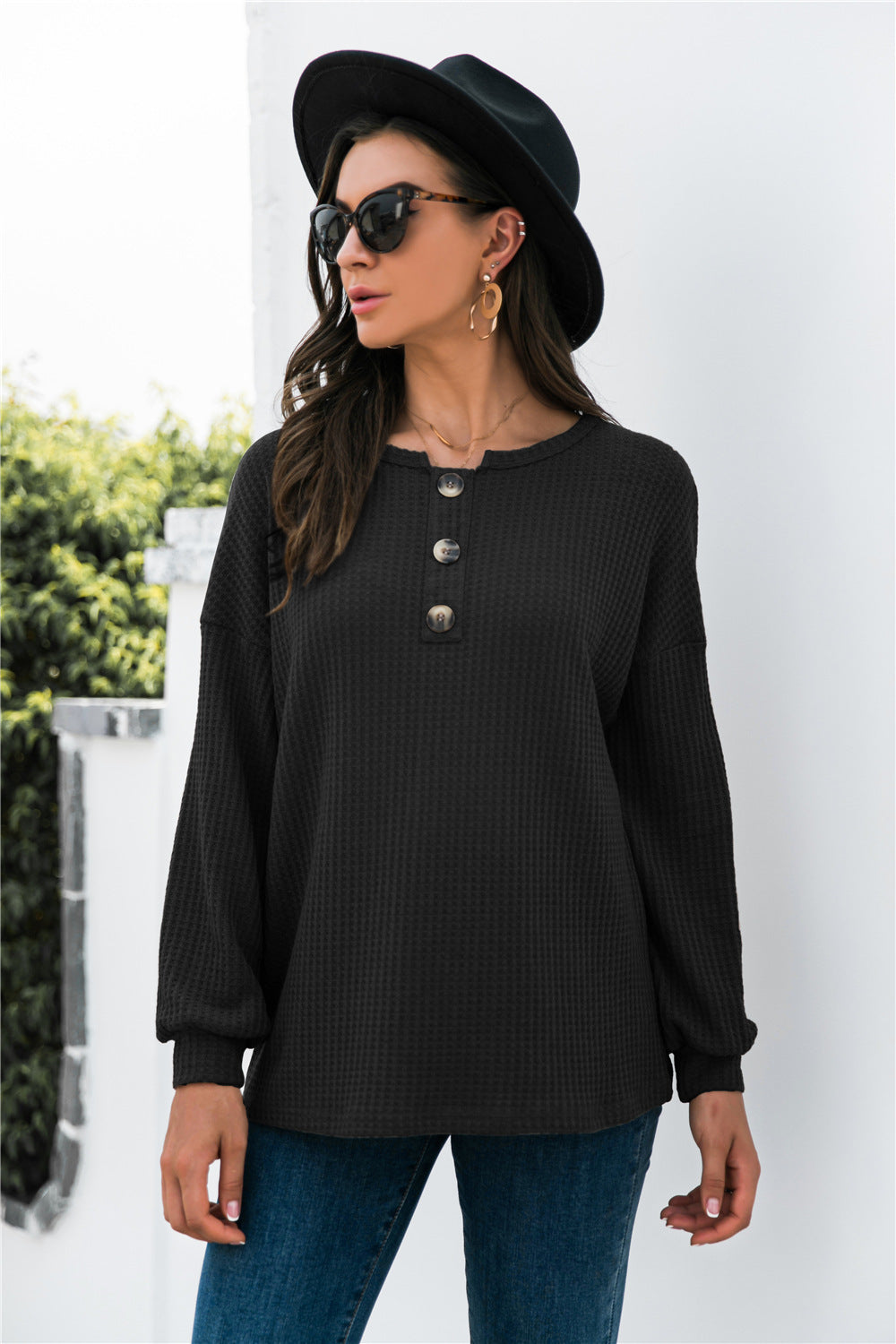 Women's Temperament Fashion Button Knit Tops