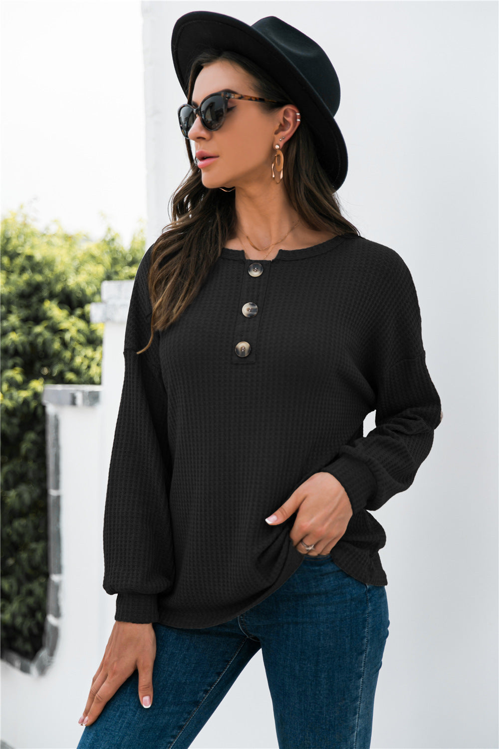 Women's Temperament Fashion Button Knit Tops