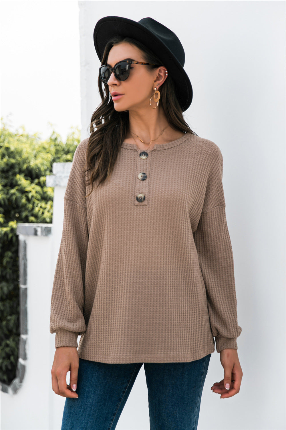 Women's Temperament Fashion Button Knit Tops